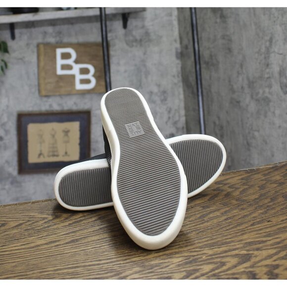 NWT Naturalizer Womens Marianne Sneaker Pull On E7755L3 Black 8.5M - Picture 12 of 14